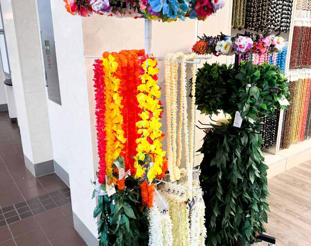 lei flower stand in oahu airport.